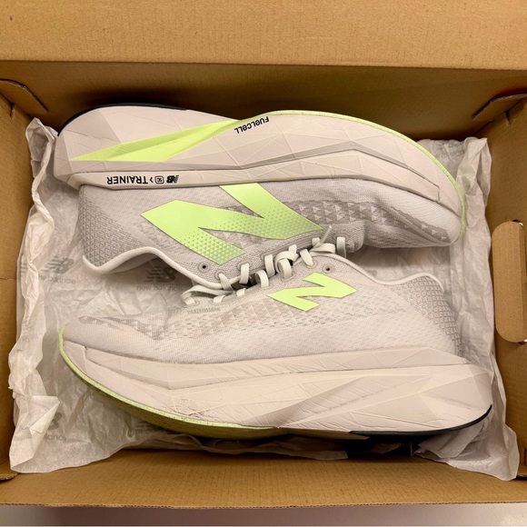 Men’s New Balance FuelCell SuperComp Trainer v3, Size 12, 2E Wide – Lightly Worn - Picture 3 of 8